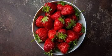 Căpșuni – Semnificația Și Simbolismul Viselor 9